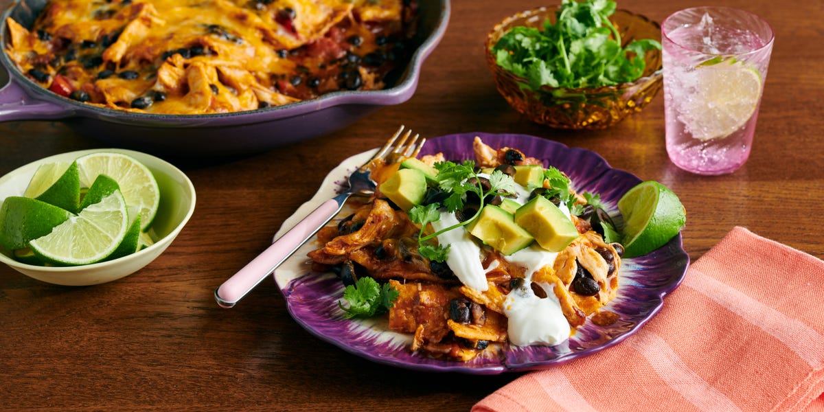Minute Cheesy Skillet Enchiladas: No Rolling, All Flavor